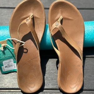 Women’s Tommy Bahama OluKai Sandals